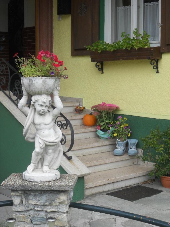Hotel Haus Zur Linde Wagrain Exterior foto
